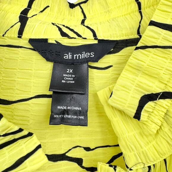 Ali Miles NWT Crinkle Crepe Neon Yellow & Black Abstract Wired Collar Tunic Top - Picture 10 of 12